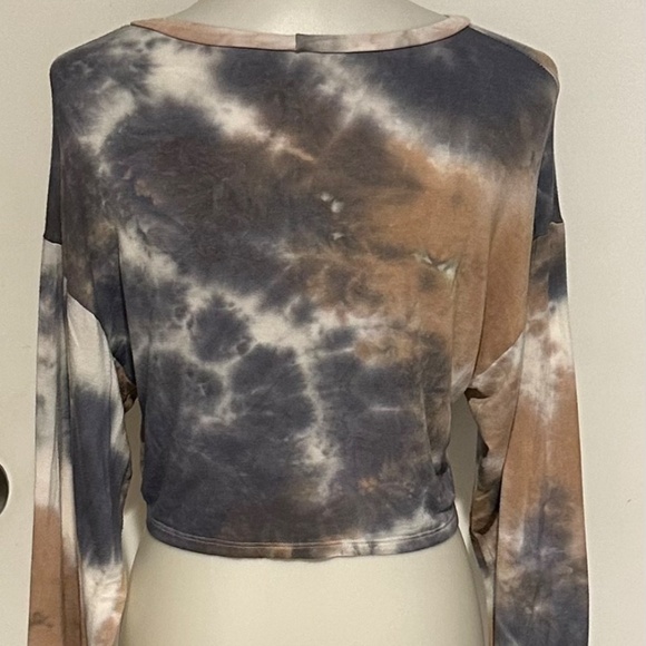 Tie Dye Sweatshirt for Women - Size M. - Picture 3 of 10